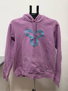 TNA Aritzia Purple Hoodie Bow Graphic Sweater Size Women’s XL